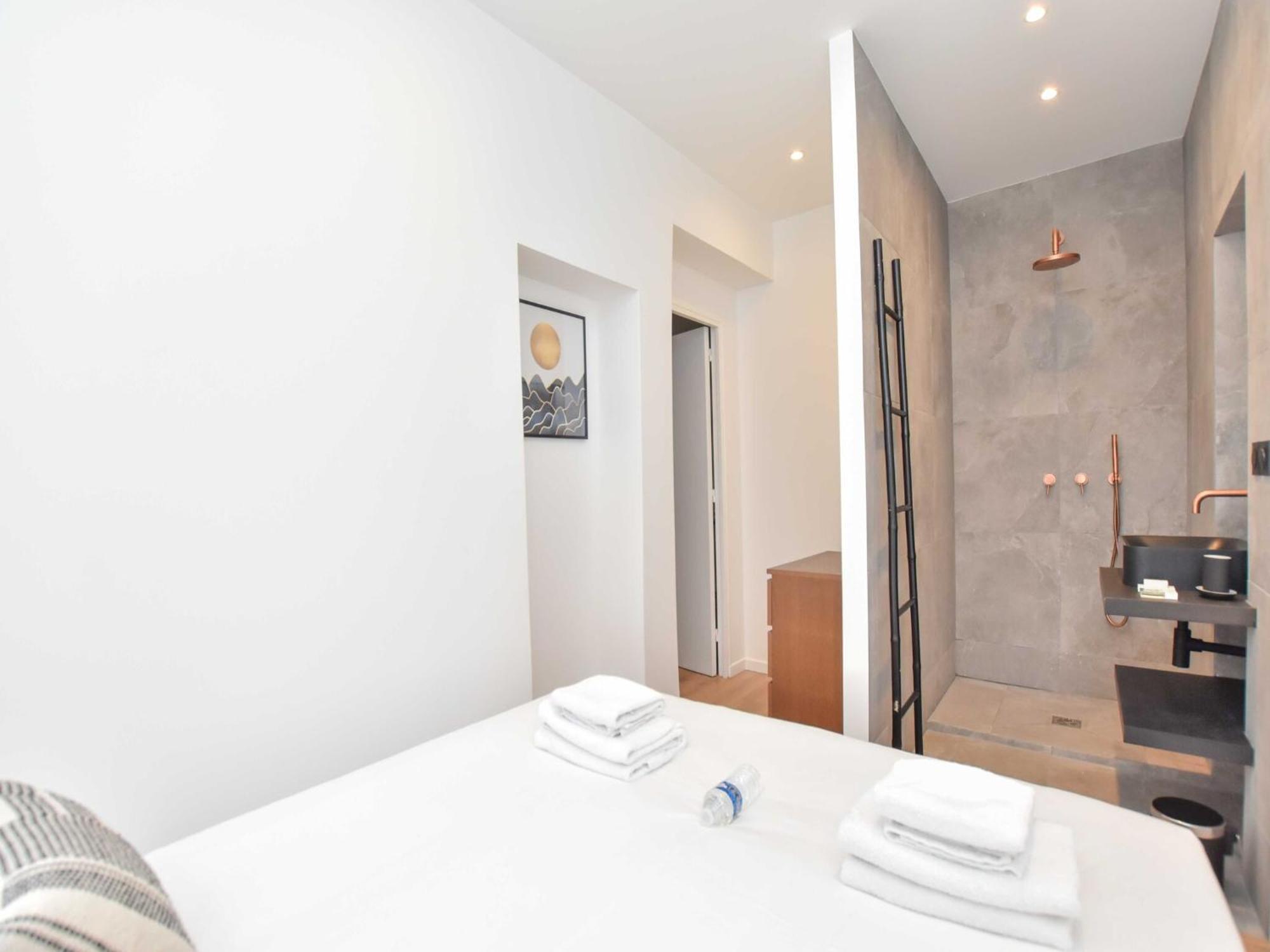 Cosy 2bdr - Fbg Poissonniere Musee Grevin Apartment