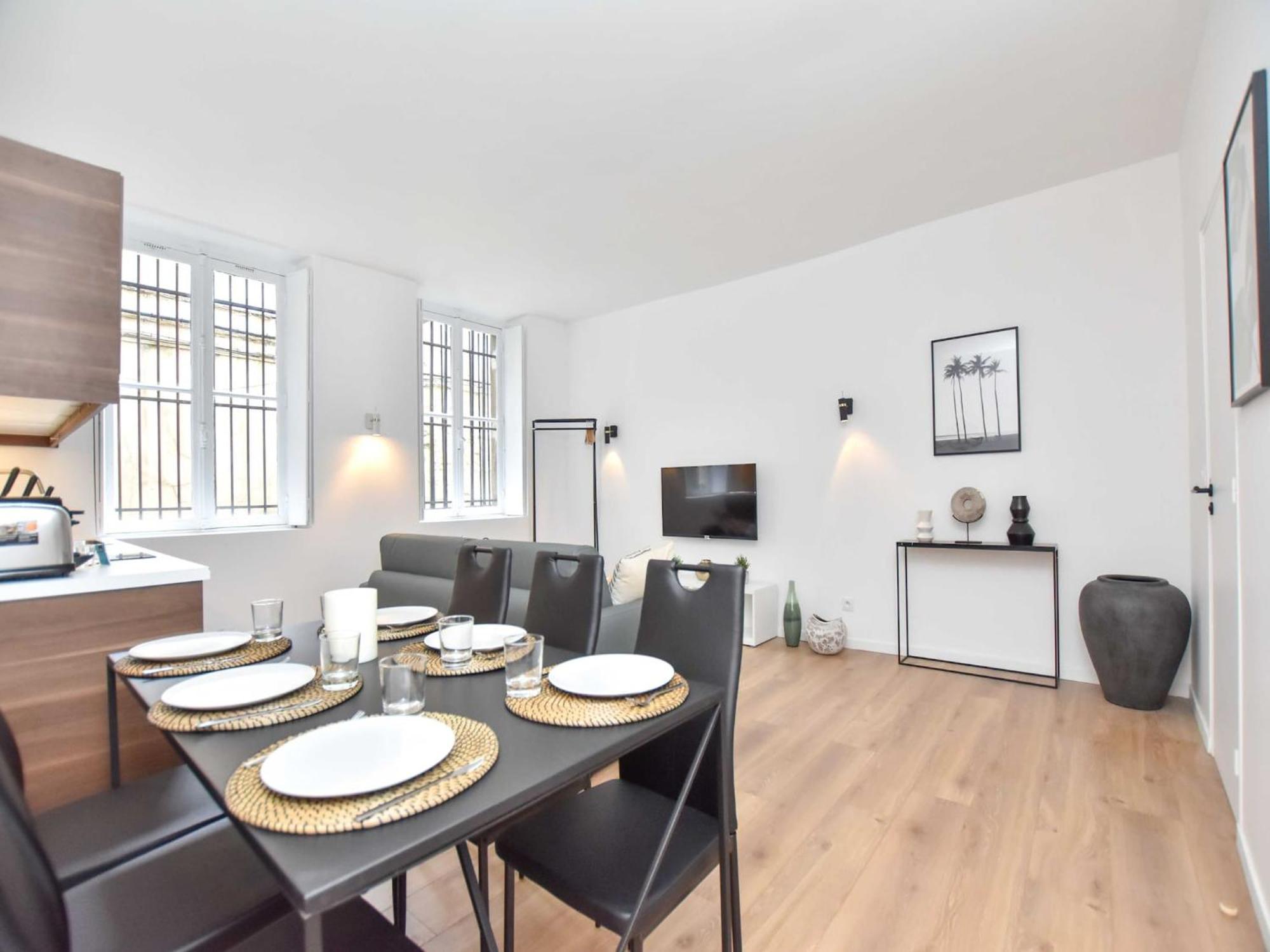 Cosy 2bdr - Fbg Poissonniere Musee Grevin Apartment